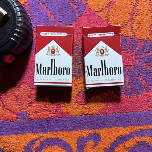 Pair vintage mini marlboro - vintage,