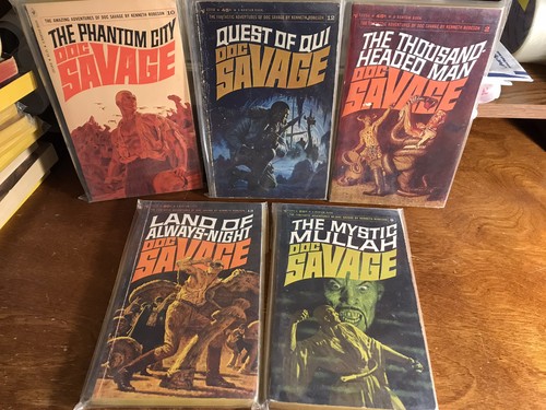Doc savage kenneth robeson - doc,