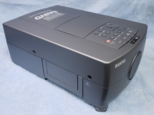 Sanyo plc 5600n multimedia - plc-5600n, /
