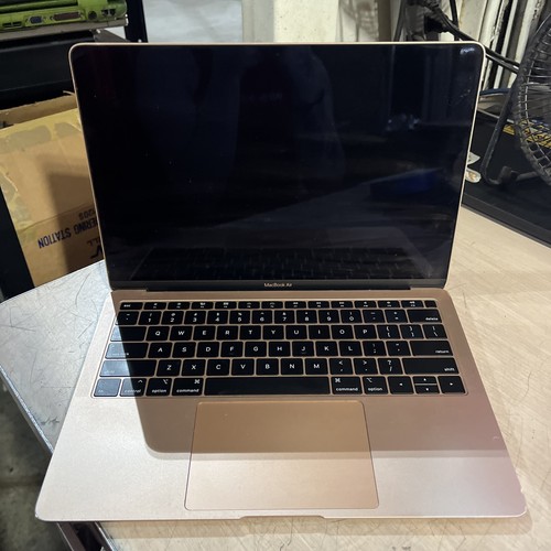 Apple macbook air late - 13",