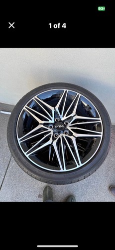 Kia stinger wheels - 19",