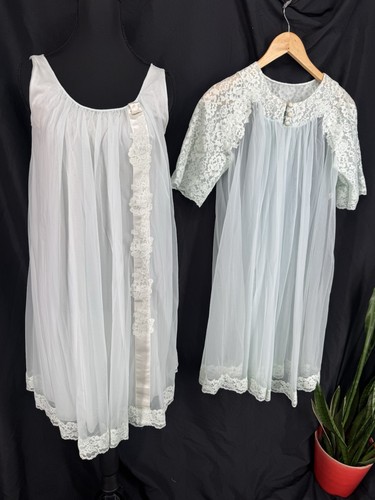 Vintage peignoir set size - set, s