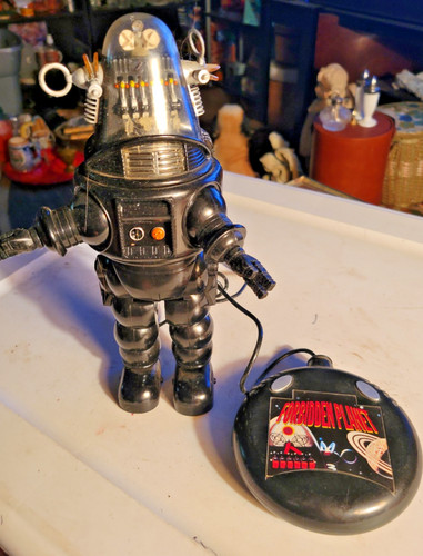 Working robby the robot - robby,