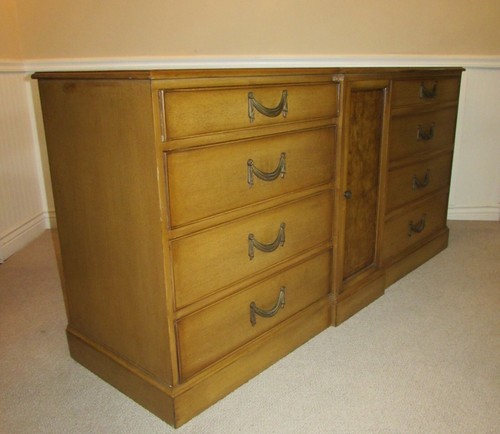 Light mahogany triple dresser - light,