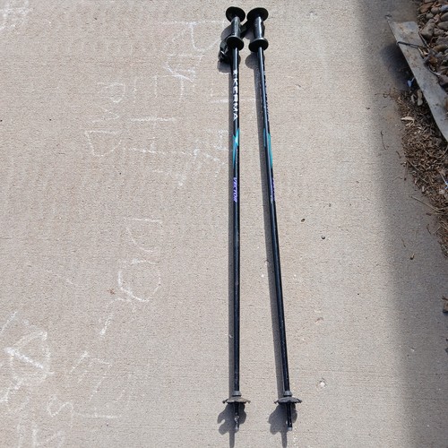 Kerma vector black - vector, ski