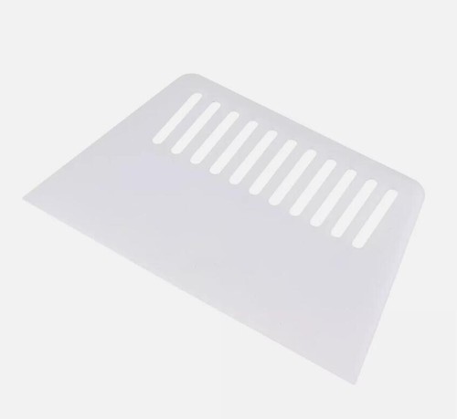 Plastic scraper putty - plastic,