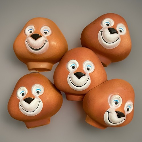 Vintage brown bear plastic - brown,