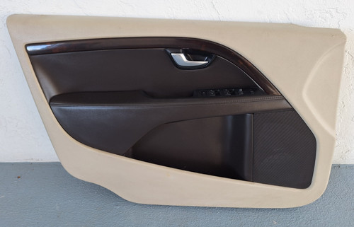 Volvo xc70 door panel - xc70,