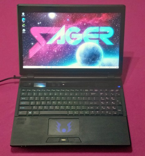 Sager clevo np8268 - sager,