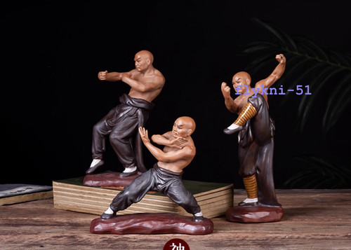 Chinese kung shaolin monk - kung, fu