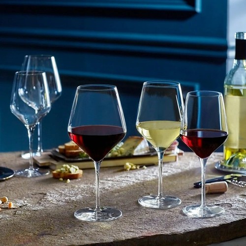 Elegant large red - large, wine