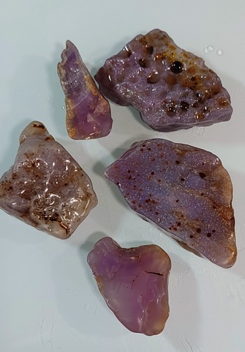 70gm holly blue agate - holly, of
