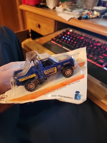 Vtg 1986 grippers race - vtg,