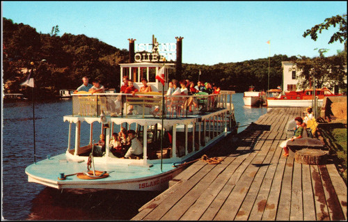 Island queen paddle wheel - "island, queen"