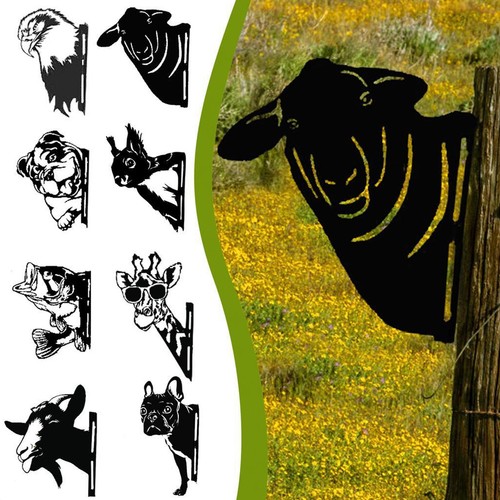 Funny metal animals - art, farm