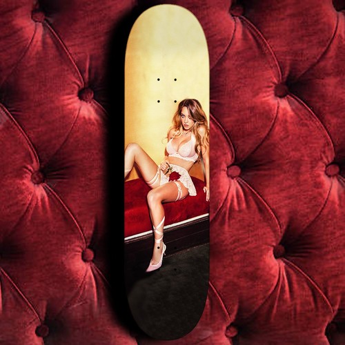 Sydney sweeney velvet - 8.25",