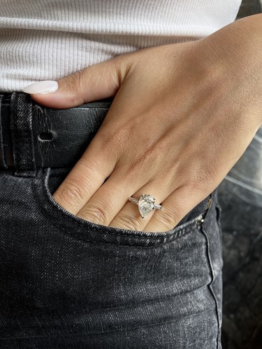 Diamond ring clarity - clarity, e