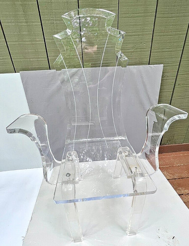 Winged ghost chair i - chair, know
