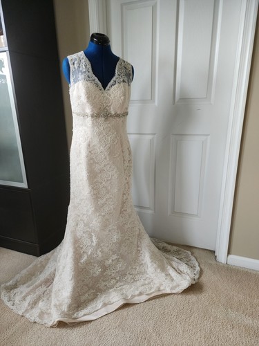 Bridal gown private label by - label,