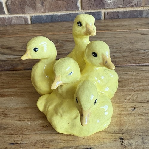 Vintage ducklings holland - vintage,