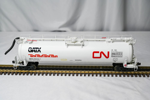 Lionel canadian national tank - canadian,