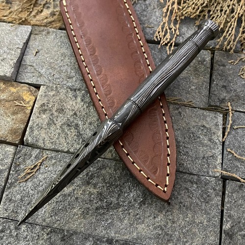 Hand forged damascus steel - damascus,