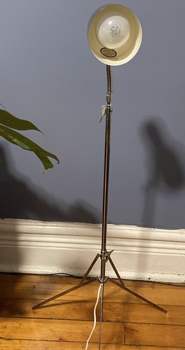 Vintage brown tripod floor - brown,