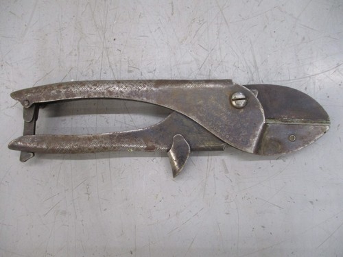 Antique seymour smith snap - snap, cut