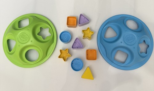 Green toys shape sorter - green,