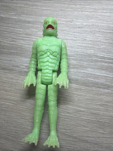 1980 glow dark creature - dark,