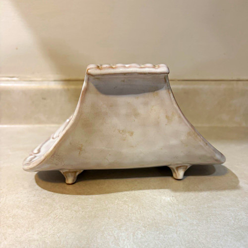 Vintage italy ceramic - vintage, footed