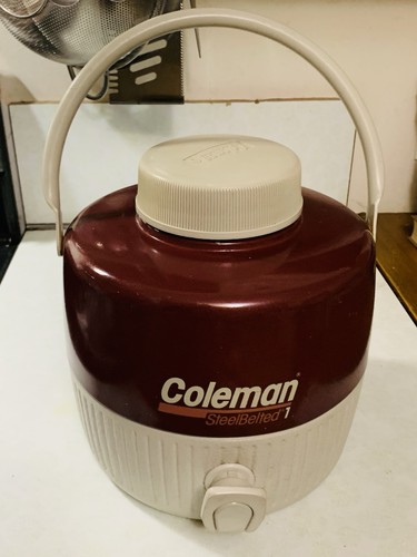 Coleman burgundy plastic water - burgundy,