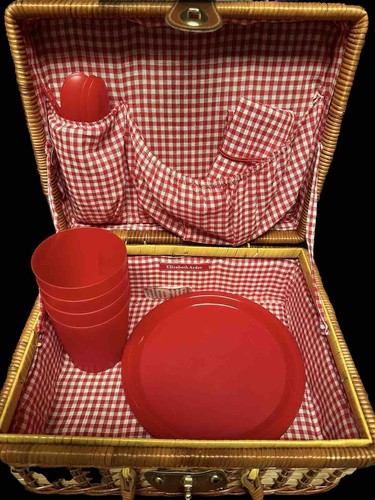 Vintage elizabeth arden picnic - vintage,