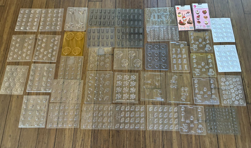 Lot vtg candy molds - of,