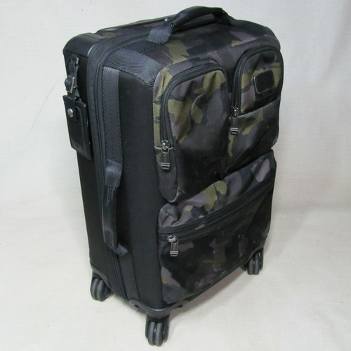 Tumi fremont briley - tumi,
