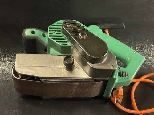 Hitachi belt sander - sb-75(b),