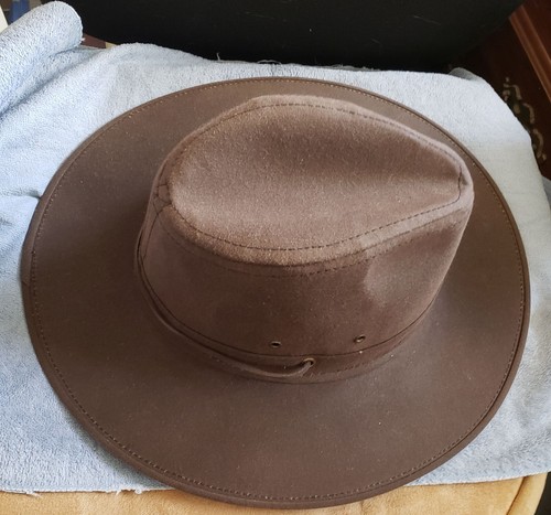 Mint henschel genuine leather - mint,