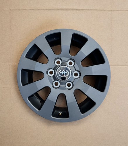 Toyota land cruiser oem - 18",