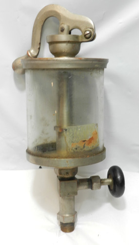 Vintage large essex - 8, pump