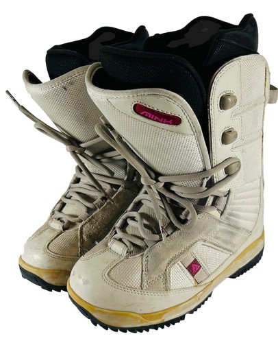 Mink snowboard boots with - snowboard,