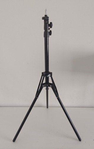 Heavy duty light stand - duty,