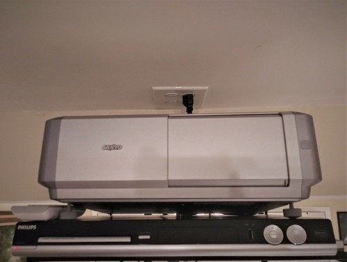 Sanyo plv lcd projector - lcd,