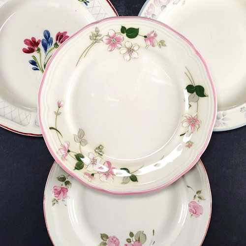 Mismatched salad plates - 4,