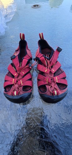 Keen boy youth or - boy’s/youth, 13