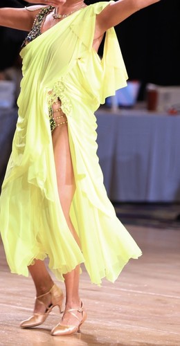 American smooth ballroom dance - smooth,