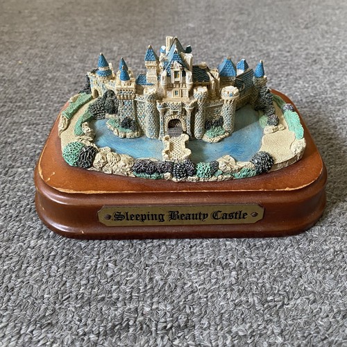 Sleeping beauty castle - beauty's,