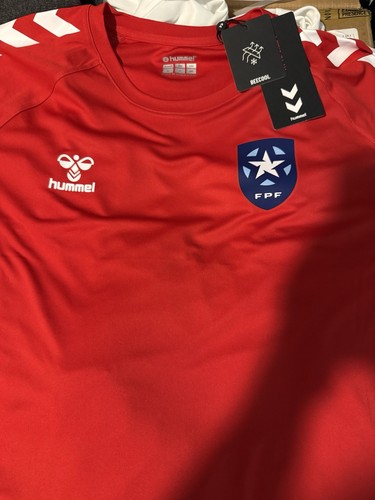 Large red hummel - red,
