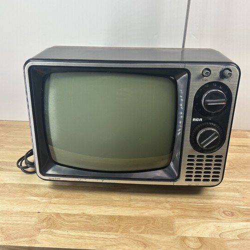 Vintage rca portable - , b&w