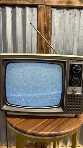 Vintage 1976 hitachi 05 - 1976, p-05