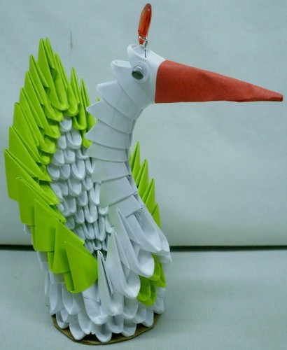 Origami paper swan green - 3d,